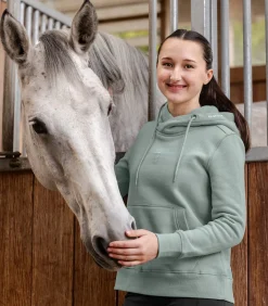 Hoody Ariana, Teens